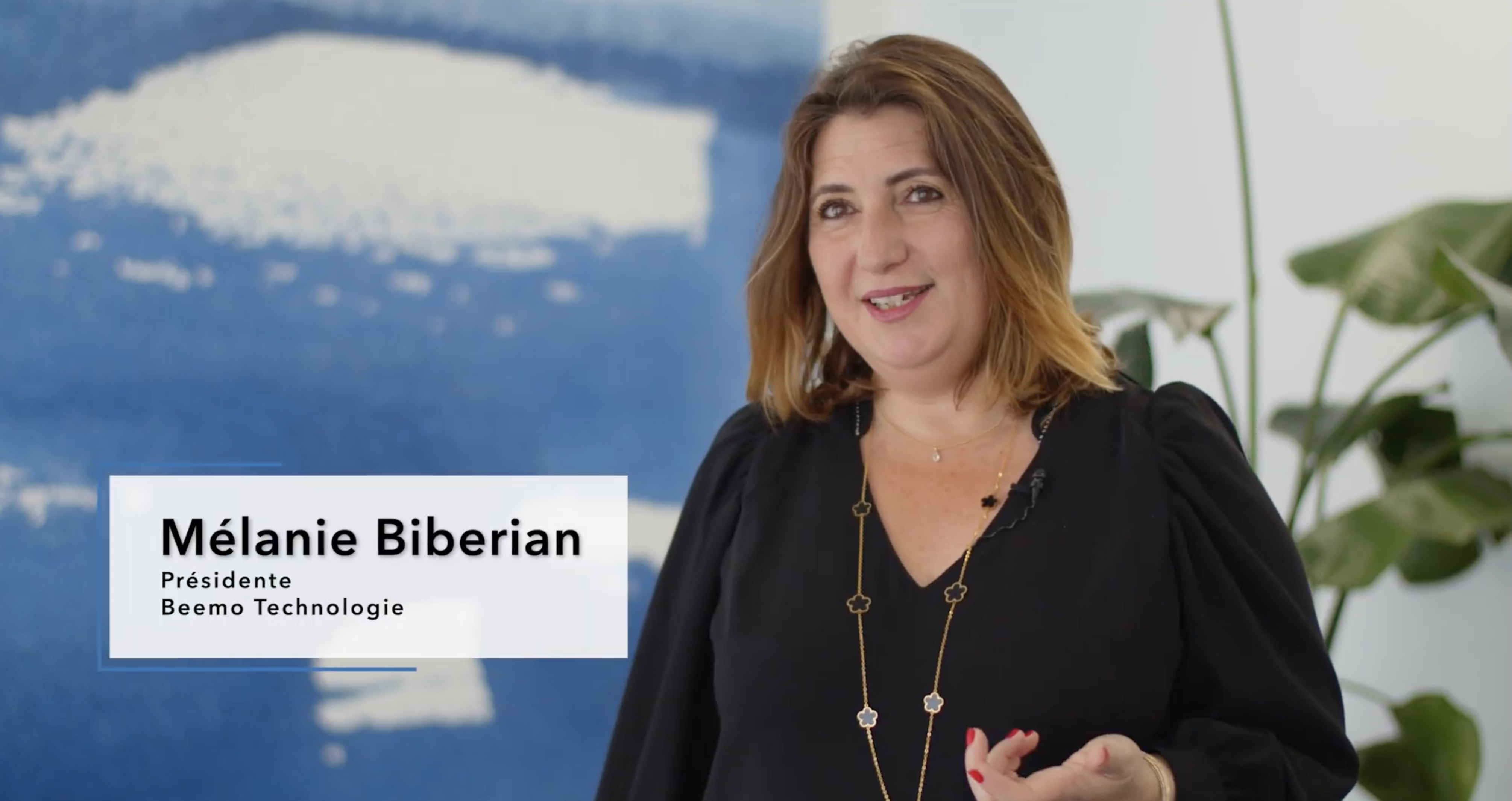 Interview of Mélanie Biberian for Le Point